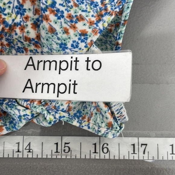 Lush NWT Dress Wrap Blue Tie Back with Ruffles Floral Size Small S - Picture 16 of 17